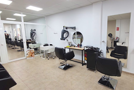 D&J Peluquería y Estética en Cruce de Arinaga