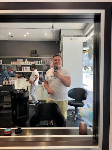 Peluquería Carlos Chulio en Cullera