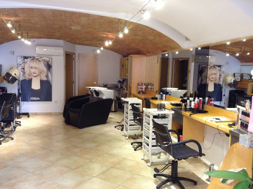 Vilagran Perruqueria en Figueres