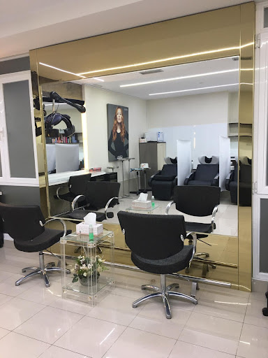 Dania Peluquerías en Logroño