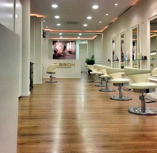Ribbon - Art and Hairtsyle en Sabadell