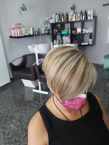 Peluqueria Noemí Santiago S L en Candelaria