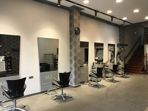 Peluquería en Santurtzi Marta Lus | Redken | Goa Organics | Olaplex en Santurtzi