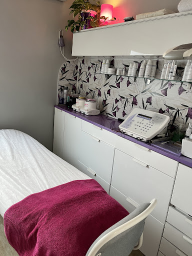 Centro de estética ENNOBE en Valdemorillo