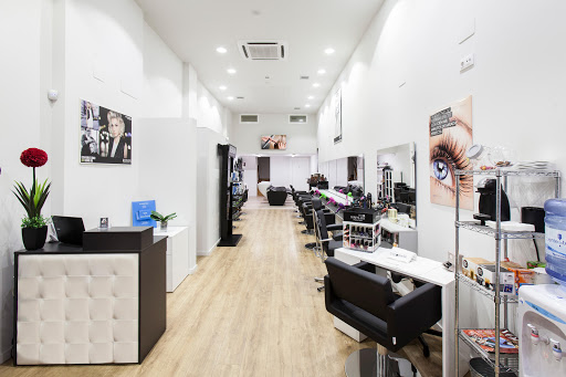 SIX PELUQUEROS en Logroño