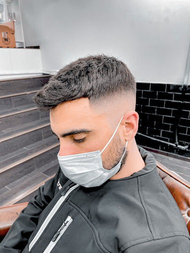 Peluquería Cuts & Roses VI (Cortes Valencianas) en Valencia