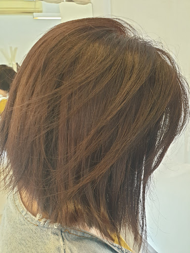 Perruqueria Long And Short en Amposta