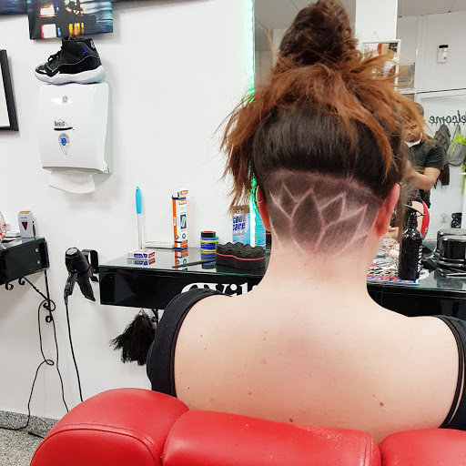 Wilis barbershop en Rota
