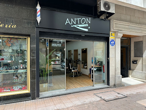 Barberia Antón en Pontevedra