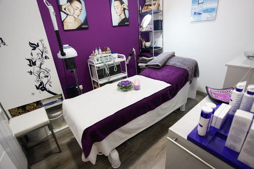 Estética Saray Calvo – Ávila‎