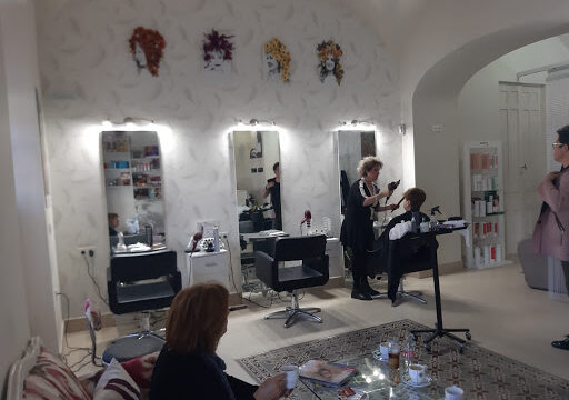 Peluquería y estética Rosa Mari – Los Santos de Maimona
