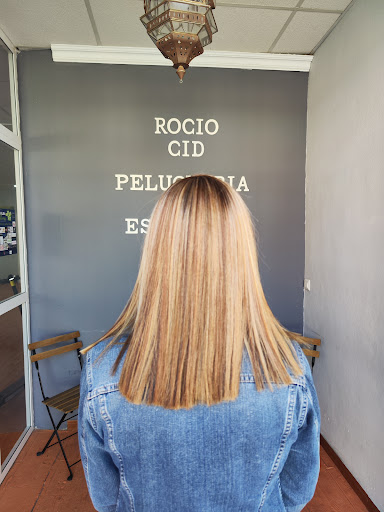 Peluqueria y estetica Rocio Cid en Salteras