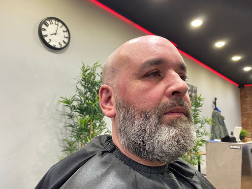 Barbería Vitelio Rodrigues [Barbershop] en A Coruña